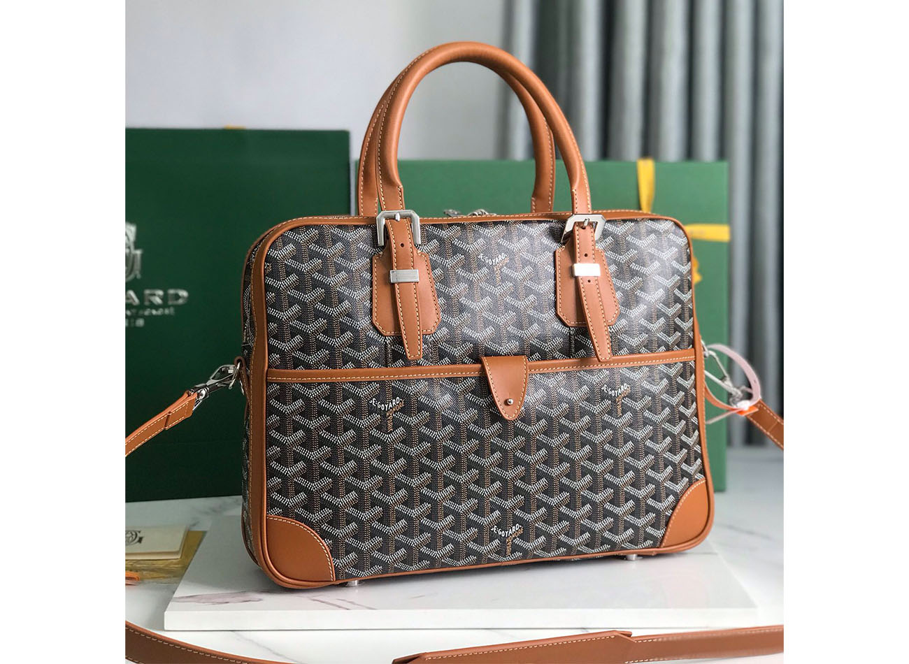 Goyard ambassad message bag 35×7×27cm